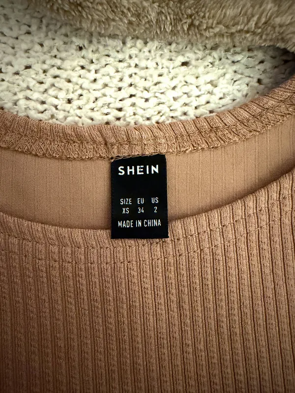 SheIn Tan Short Set for Beach or Casual Lounging - Image 2
