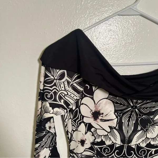 White House Black Market Women's Size Small Off Shoulder Mini Tunic Dress Black - Image 4