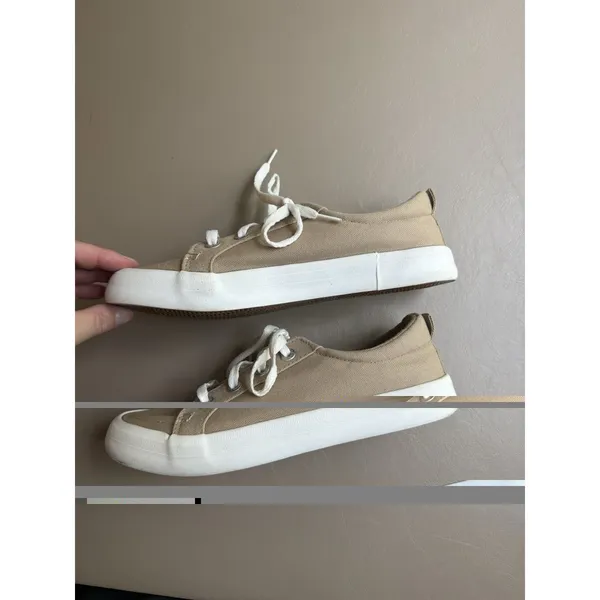 Tommy Bahama Women's Beige Canvas Lace Up Low Top Casual Sneakers Shoes Size 8 - Image 4