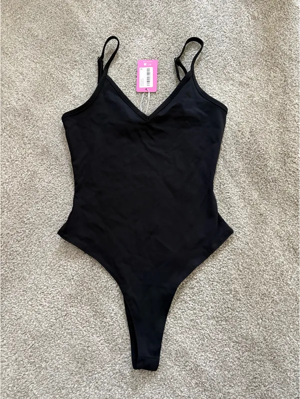 Edikted Bodysuit - Image 2