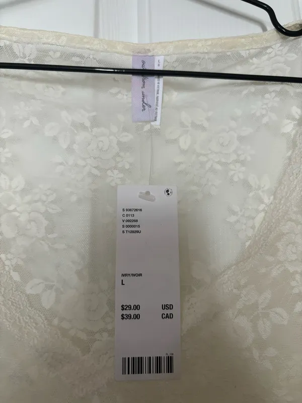 Out from under lace long sleeve  - Image 4