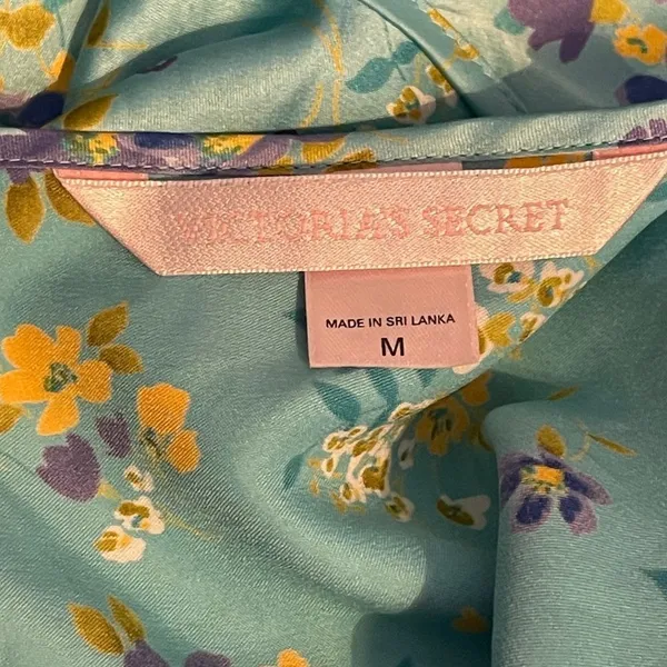 Victoria's Secret‎ Floral Negligee - Image 8