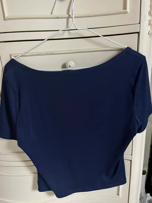 Amazon Blue Crop Top with Snaps - Image 2