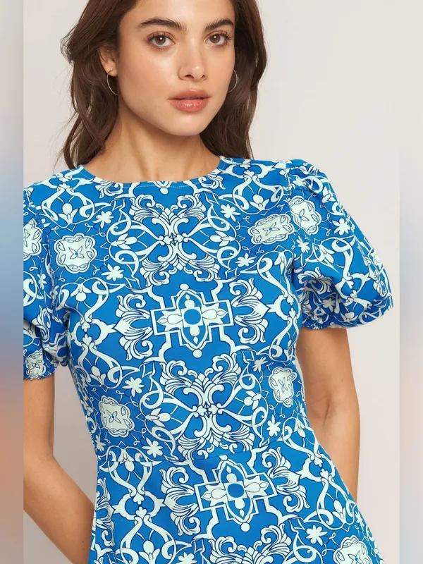 Flying Tomato White Blue Puff Sleeve Dress Medium - Image 3