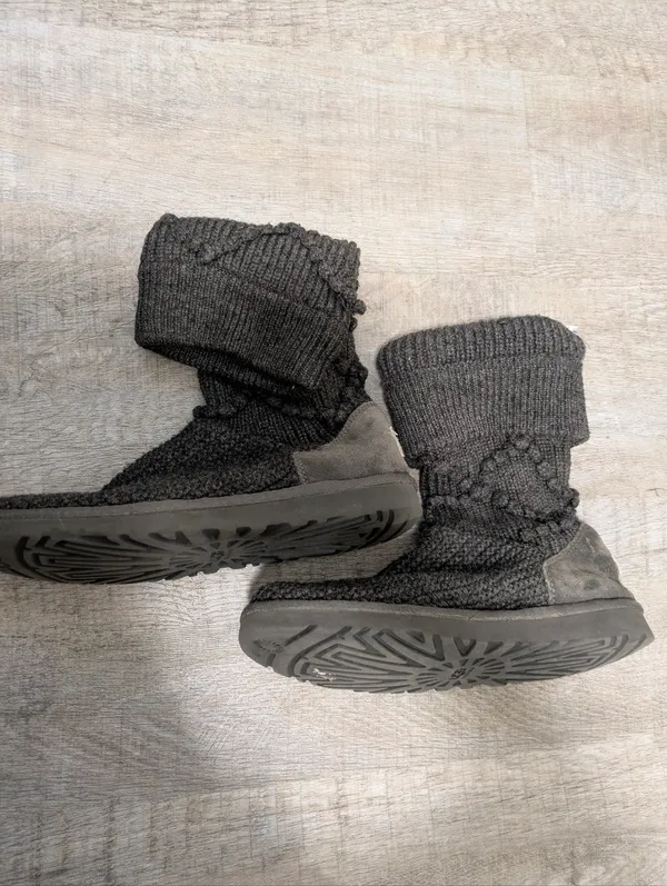 UGG Classic Argyle Knit Boots Size 9 - Image 2