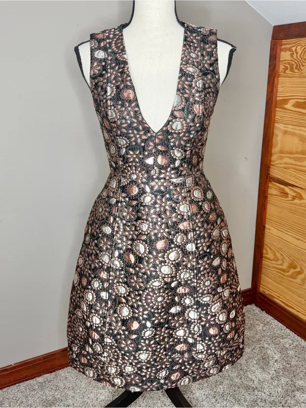 Alice & Olivia Pacey Low V-Neck Metallic Brocade Jacquard Lantern Mini Dress 2 - Image 2
