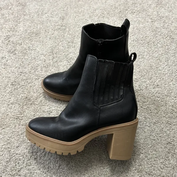 Dolce Vita‎ Jade platform Black Leather Lug Sole Boots Size 9 - Image 3