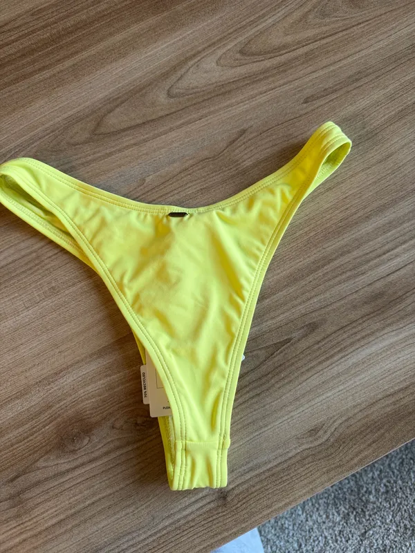 NWT Ripcurl Bikini - Image 2