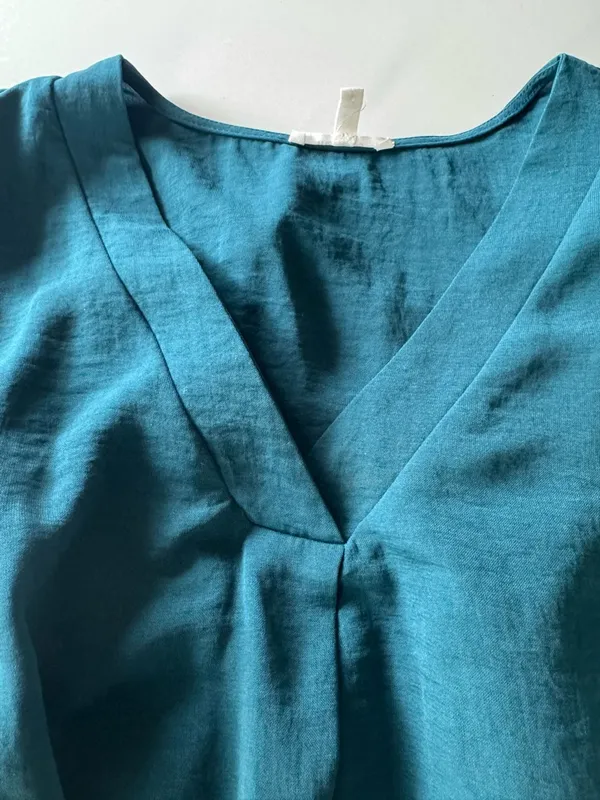 Teal V-Neck Long Sleeve Women's Blouse Sz M - Image 5