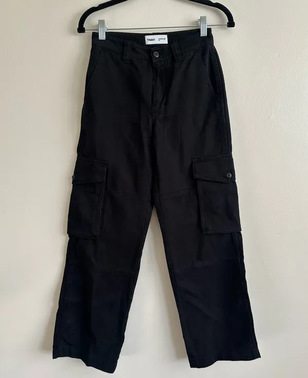 Aritzia TNA Black Troop Cargo Pants — Utility Cargo Trousers size 00 - Image 3