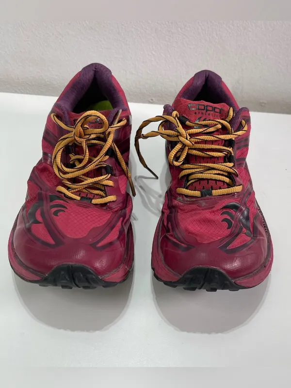 Topo Athletic MTN Racer Women's 8.5 Berry Trail Running Shoes A2 Vibram Gorpcore - Image 2