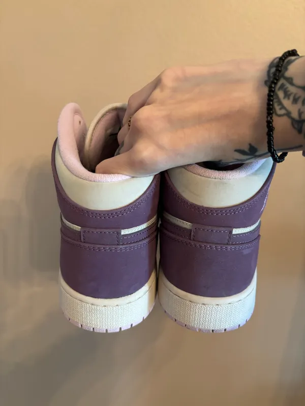 Air Jordan 1 Retro Mid GS 'Pro Purple' - Image 4