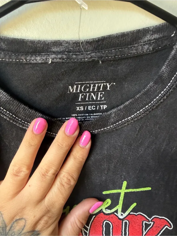 Mighty fine Sweet Rock World Tour 1997 Graphic Crop Tee Acid Wash Black XS Y2K - Image 4