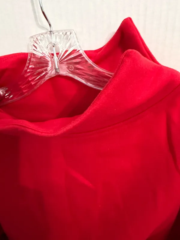 Fisoew Women's Red Mock Neck Pullover Sweatshirt Size M - Image 3