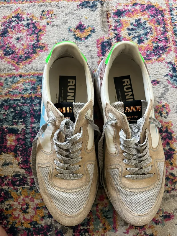 Golden Goose Sneakers - Image 4