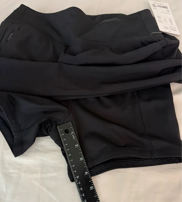 Woman’s Athleta black golf skort- small - Image 7