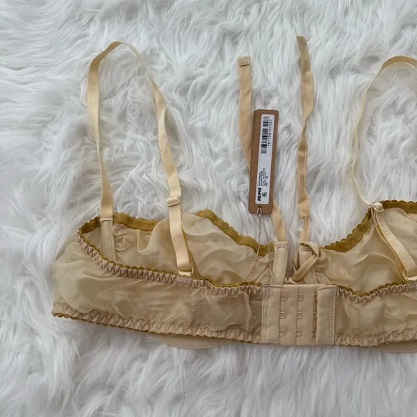 Skims Romance Balconette Bra Butter Size 38D - Image 7