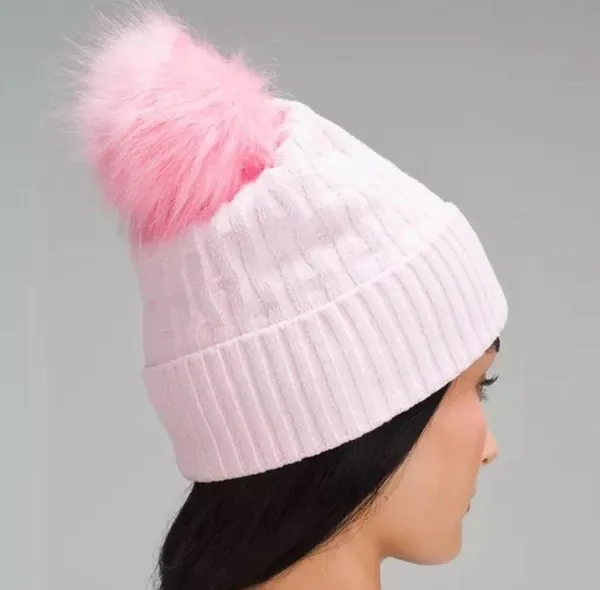 New Lululemon Womens Cable-Knit Pom-Pom Beanie hat winter chenille soft Pink - Image 4