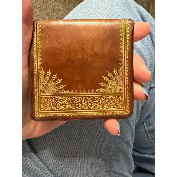 Vintage Gilt Tooled Leather Case c. 1951 Celluloid Snap - Image 4