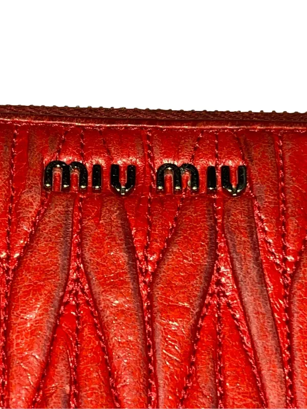 Miu Miu Matelassé Leather Wallet Red Quilted Zip Logo Hardware SOLD AS IS - Image 3