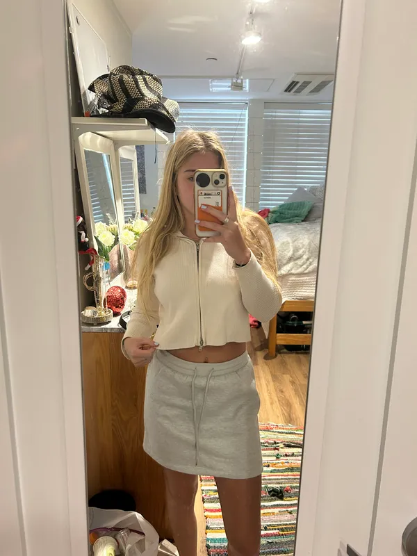 Princess Polly Skirt - Image 3
