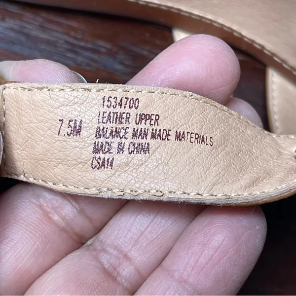 Sofft Women's Tan Leather Sandals Brown Size 7.5 - Image 9