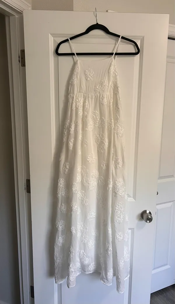New Showpo Claya Midi Dress Floral Detail Dress Size Small MSRP $99 - Image 5