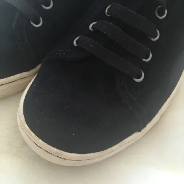 UGG Tomi Black Sneakers - Image 4