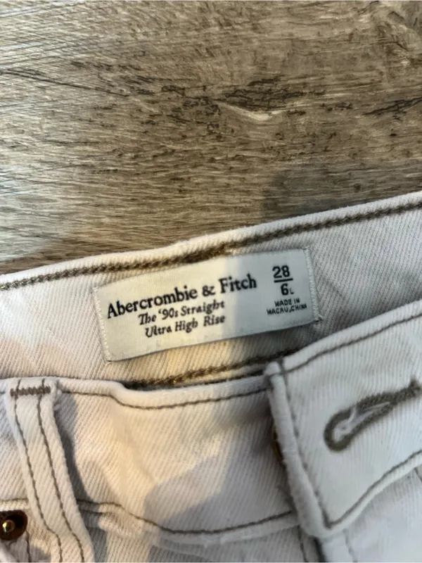 Abercrombie & fitch 90s straight ultra high rise jeans 28/6 - Image 6