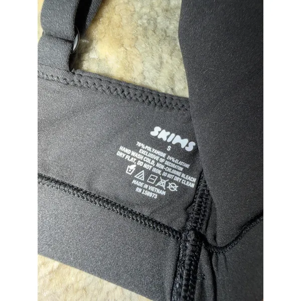 Skims Sz S Fits Everybody Scoop Neck Bra Black NWT - Image 7