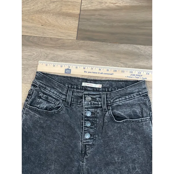 Y2K Levi’s Mom Jeans Black Button Fly -80s Style– Size 28 - Image 3