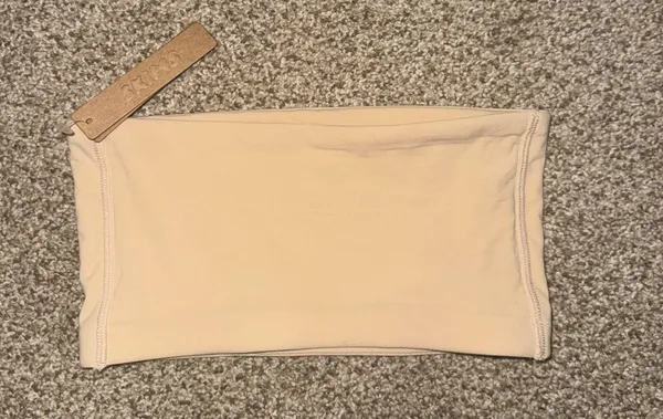 SKIMS Bandeau - Image 2