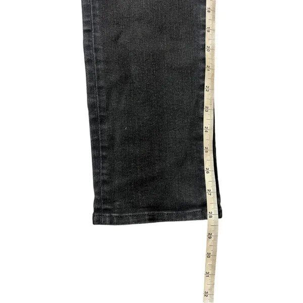 American Eagle Women's Black Wash Jeans - Image 7