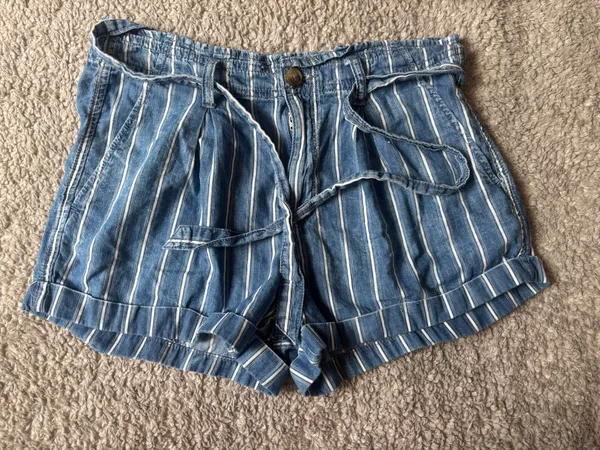 American Eagle Striped Paper Bag Shorts Blue White Tie Waist Size 8 - Image 2