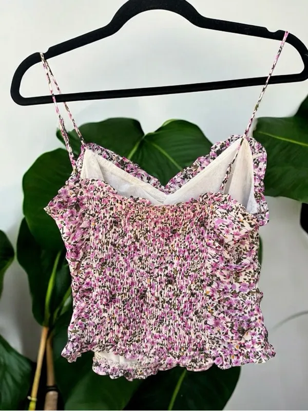 ASTR THE LABEL Floral Ruched Cami Cropped Top Size Small - Image 2