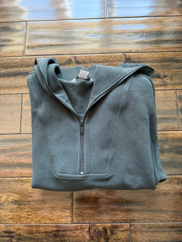 Athleta Oversized Ribbed Sweater - Image 3