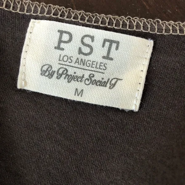 NWOT Project Social T PST Vneck TShirt Indie Sleaze M - Image 7