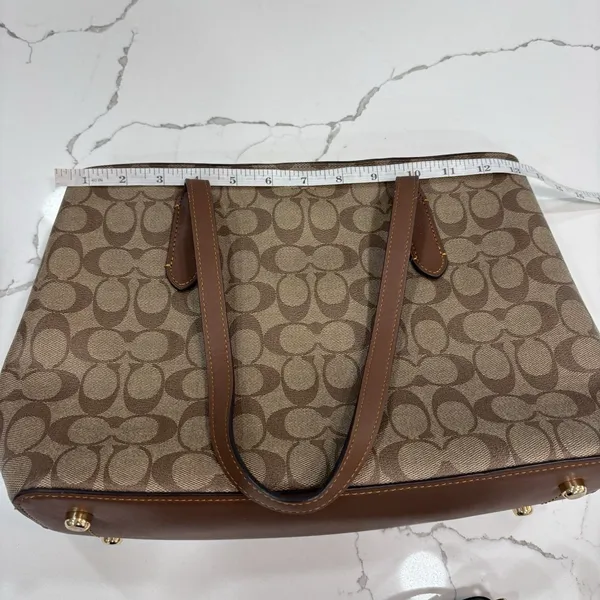 Coach x Keith Haring Purse Avenue Carryall in Signature Canvas Patches - Image 9