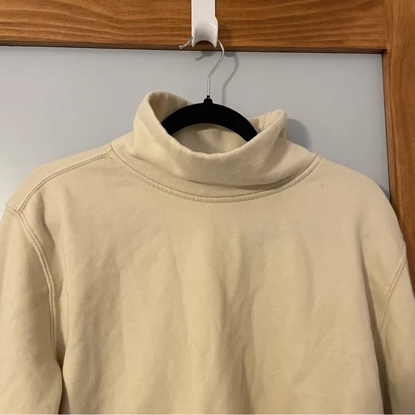 Abercrombie Ivory Mock Neck Cropped Pullover Sweater - Image 2