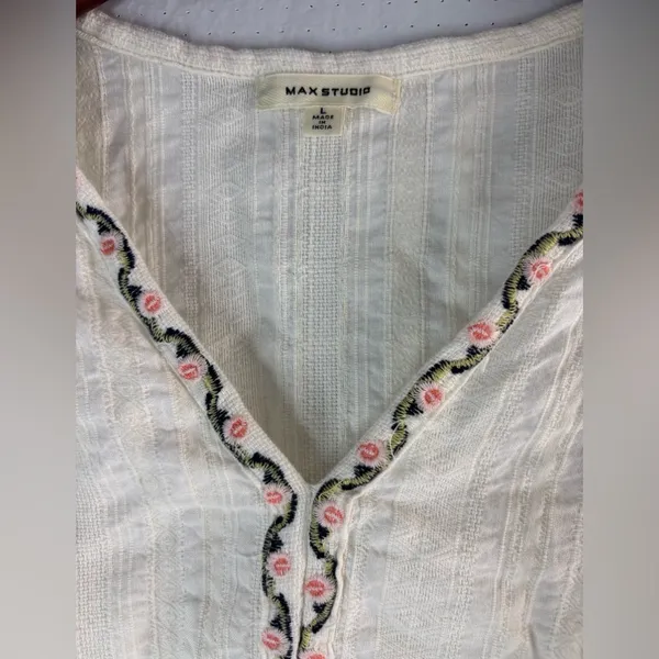 Max Studio L Boho Embroidered Cotton Front Tie Top - Image 8