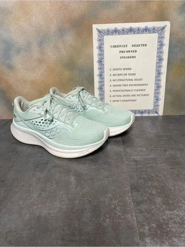 Saucony Ride 17 Women's Jade Green Running Shoes Size 7.5B - Image 2