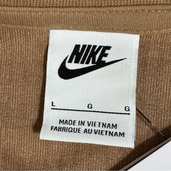 Nike Woman’s Rib Velour Quarter Zip Crop Pullover - Image 10