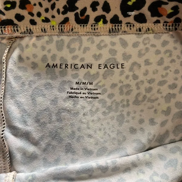 AMERICAN EAGLE Cheetah Print Soft Biker Shorts Women’s Sz M EUC - Image 4