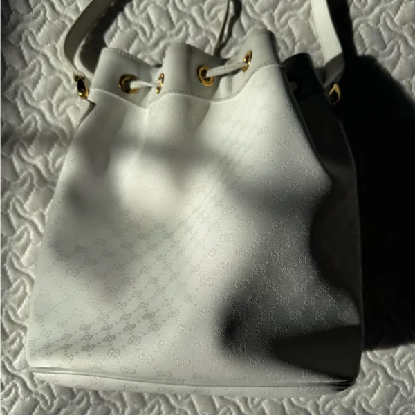 GUCCI | Vintage Ophidia Elegant White Bucket Bag - Image 5