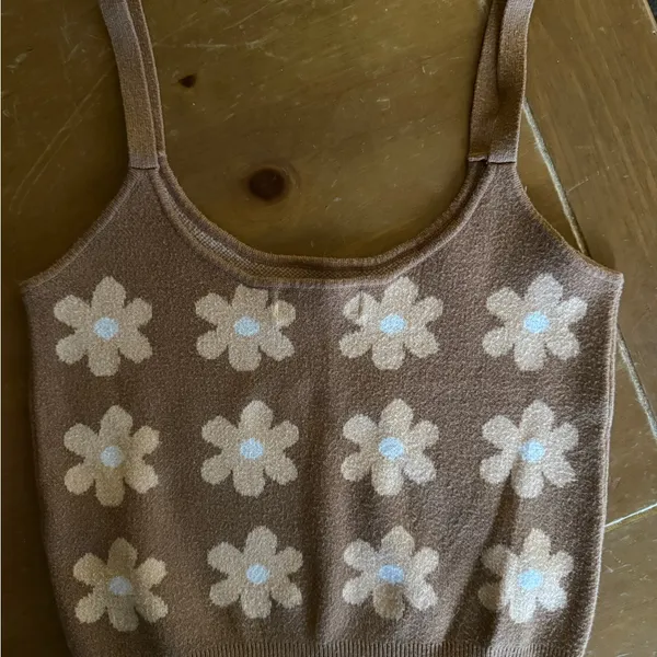 Floral Knit Tank Top - Tan and Cream - Image 2