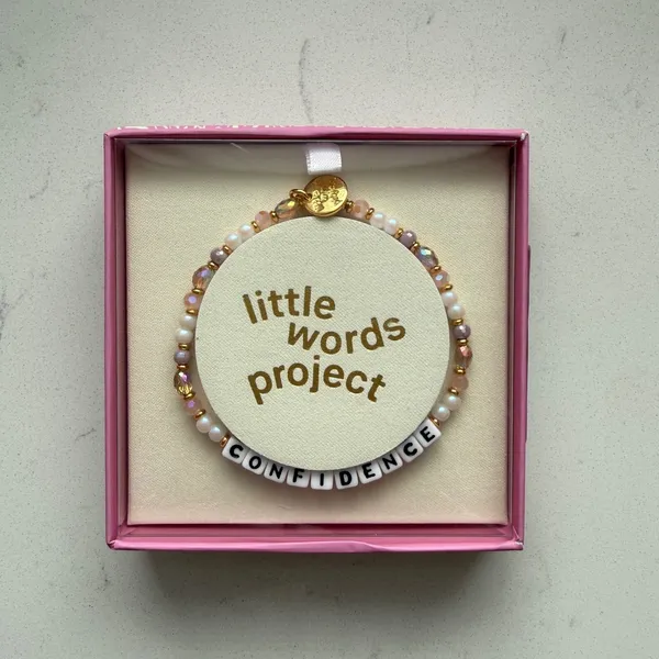 Little Words Project "Confidence" Bracelet NIB Pink Beaded Stretch Bracelet‎ - Image 2
