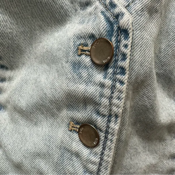 Zara Jean Denim Vneck Crop Top - Image 3