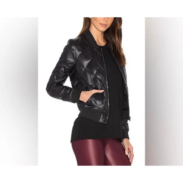 Alo Yoga Idol Bomber Workout Jacket‎ Black Down Filled Puffer Small EUC - Image 2