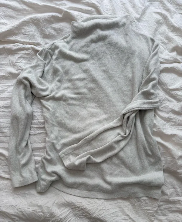 Mockneck sweater - Image 3