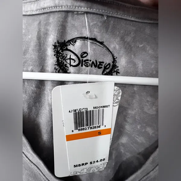 NWT Disney Gray Women's Top with Mickey and Minnie Print - Image 3